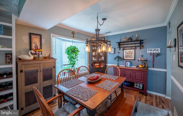 73 HUNT DR, Horsham, PA 19044