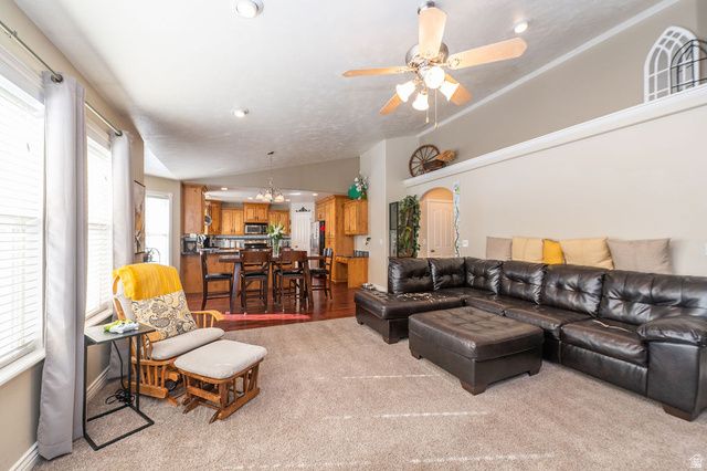 635 W 3600 S, Riverdale, UT 84405