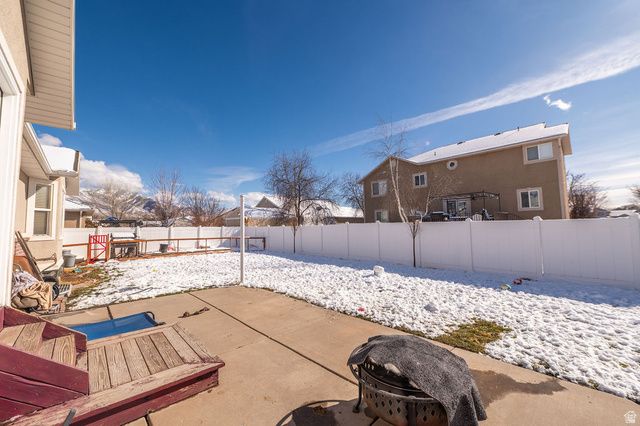 635 W 3600 S, Riverdale, UT 84405