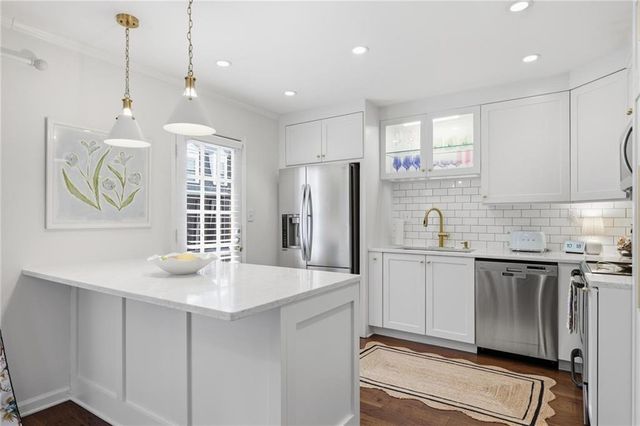 24 Independence Place NW, Atlanta, GA 30318