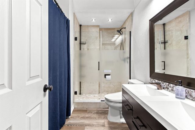 18040 Midway Road 103, Dallas, TX 75287