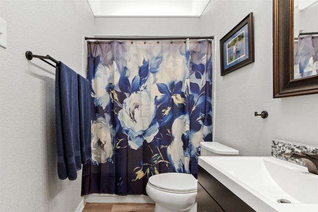 18040 Midway Road 103, Dallas, TX 75287