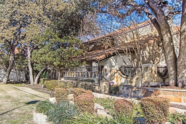 18040 Midway Road 103, Dallas, TX 75287