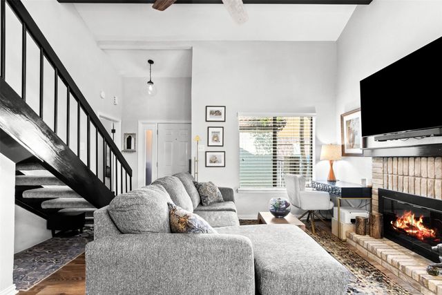 18040 Midway Road 103, Dallas, TX 75287