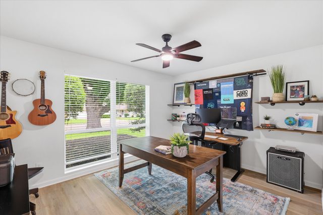 6012 Wester Avenue, Fort Worth, TX 76133