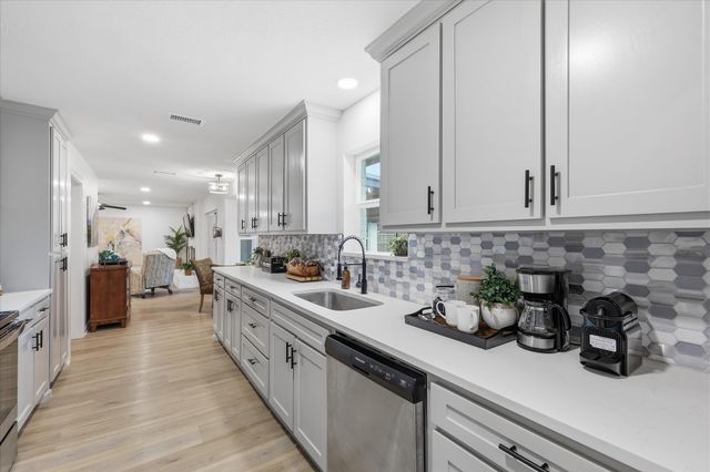 6012 Wester Avenue, Fort Worth, TX 76133