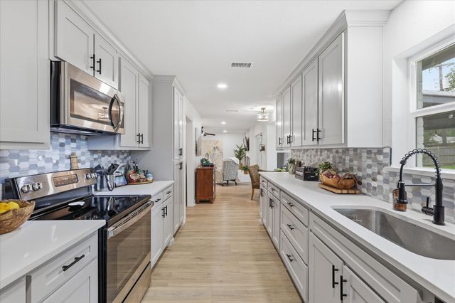 6012 Wester Avenue, Fort Worth, TX 76133