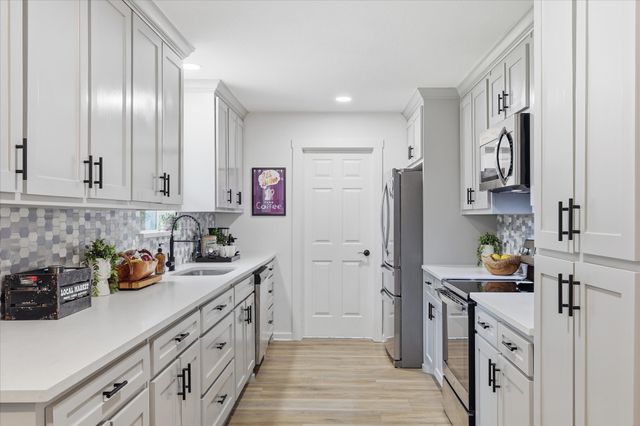 6012 Wester Avenue, Fort Worth, TX 76133