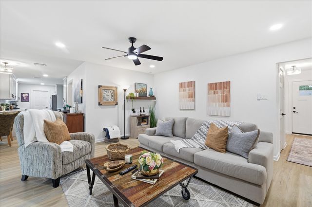 6012 Wester Avenue, Fort Worth, TX 76133