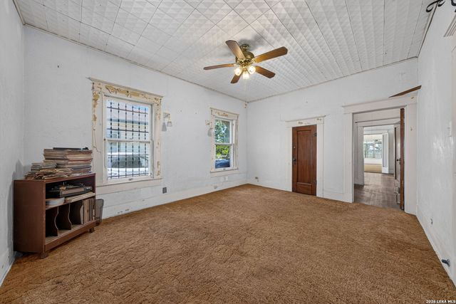 306 Jennings, San Antonio, TX 78225