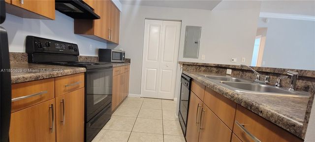 5980 W Sample Rd 102, Coral Springs, FL 33067