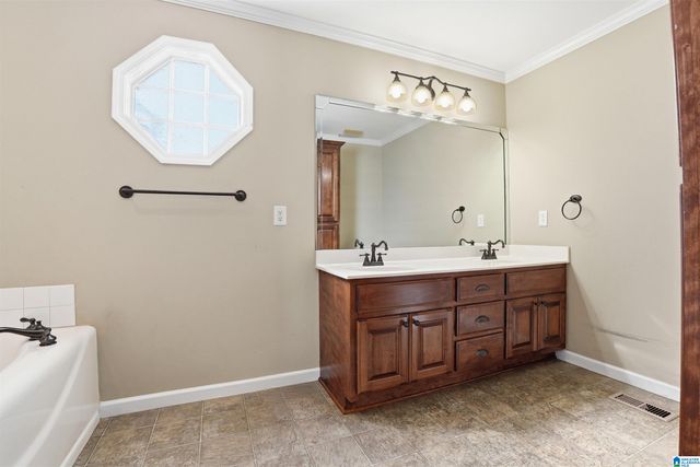 231 S DOWDEY ROAD, Jasper, AL 35504