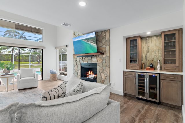 99 W Country Club Drive, Destin, FL 32541