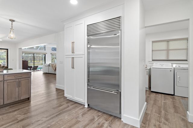 99 W Country Club Drive, Destin, FL 32541