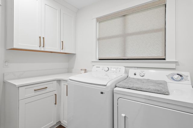 99 W Country Club Drive, Destin, FL 32541