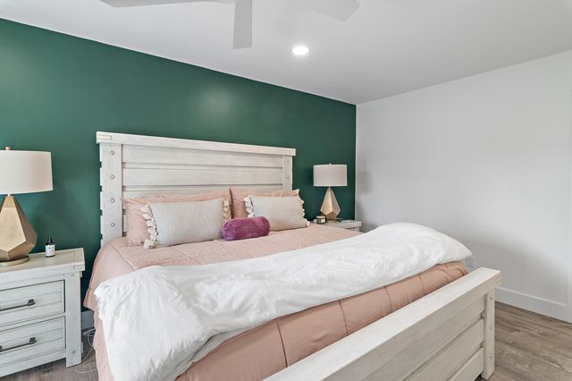 99 W Country Club Drive, Destin, FL 32541