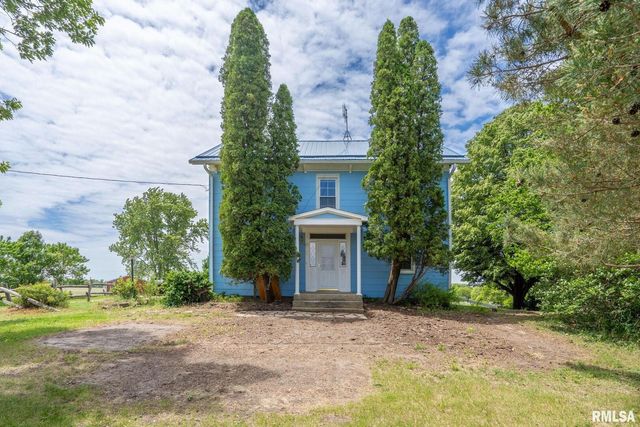 3027 262nd Street, Dewitt, IA 52742