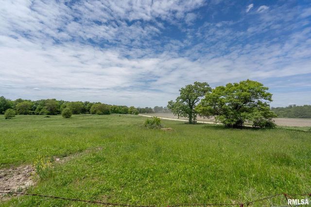 3027 262nd Street, Dewitt, IA 52742