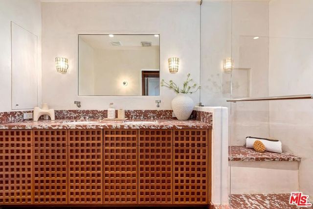 3124 Belden Drive, Los Angeles, CA 90068