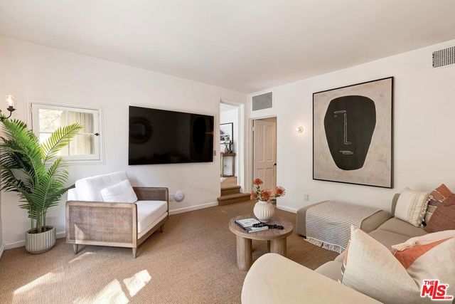 3124 Belden Drive, Los Angeles, CA 90068