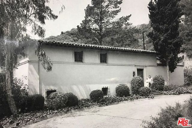 3124 Belden Drive, Los Angeles, CA 90068