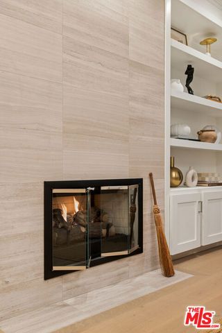 850 N Croft Avenue 104, Los Angeles, CA 90069