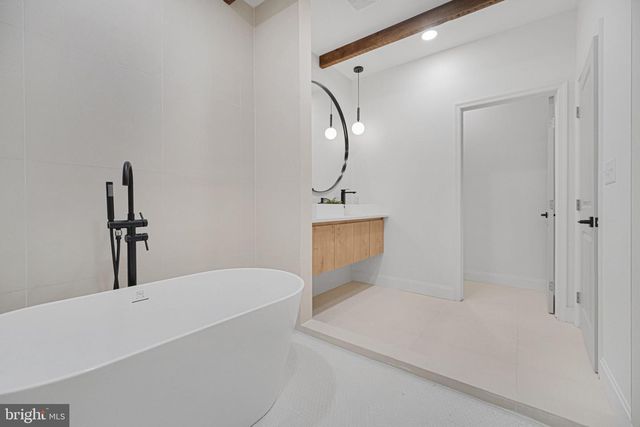 329 N GILMOR ST, Baltimore, MD 21223