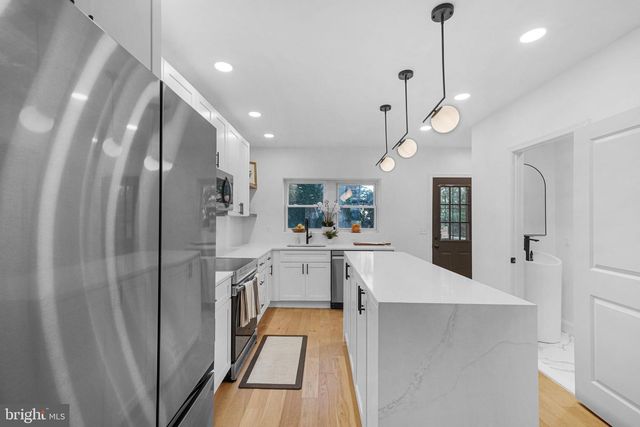 329 N GILMOR ST, Baltimore, MD 21223