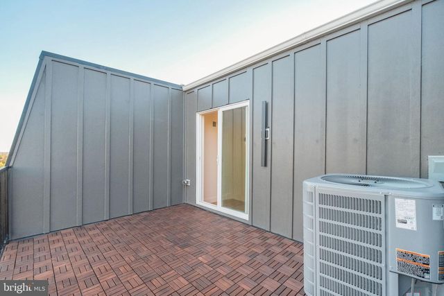 329 N GILMOR ST, Baltimore, MD 21223