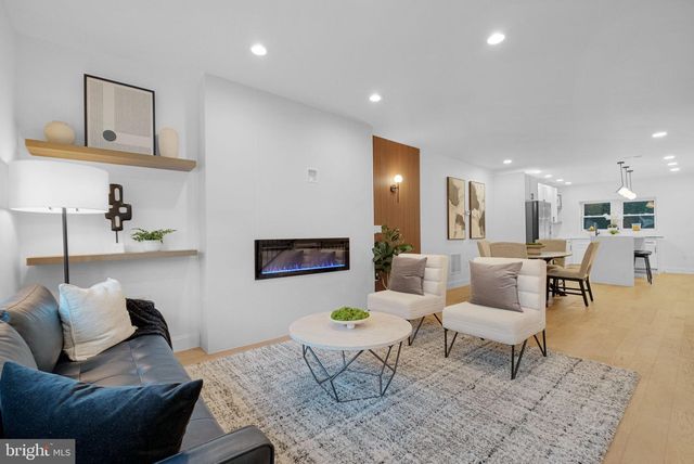 329 N GILMOR ST, Baltimore, MD 21223