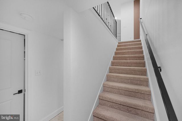 329 N GILMOR ST, Baltimore, MD 21223