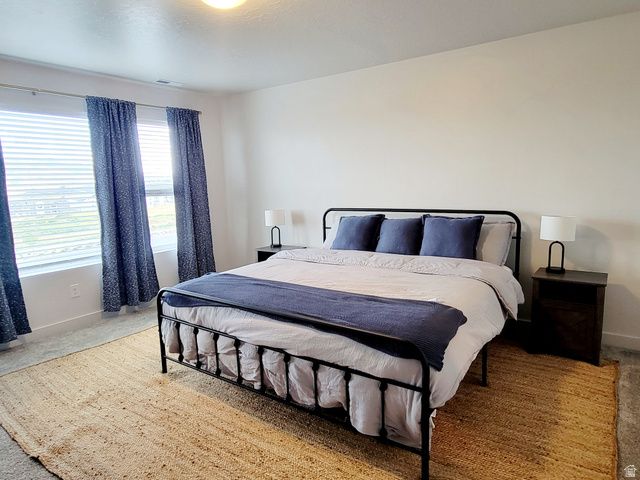 933 W SUNSPEAR DR, Saratoga Springs, UT 84045