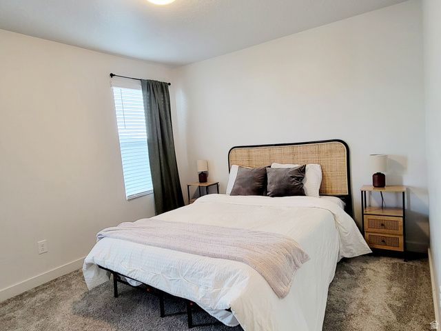 933 W SUNSPEAR DR, Saratoga Springs, UT 84045