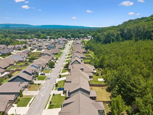 5425 Bungalow Circle, Hixson, TN 37343