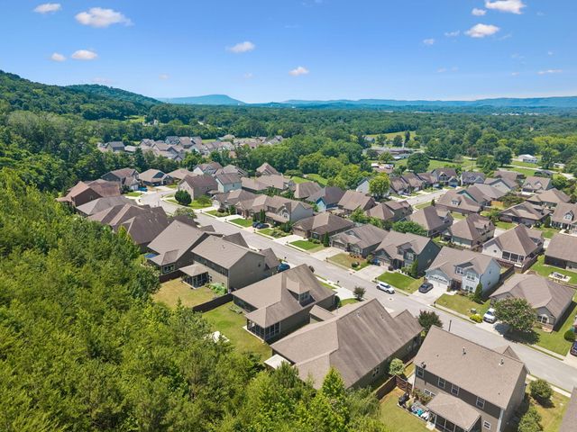 5425 Bungalow Circle, Hixson, TN 37343