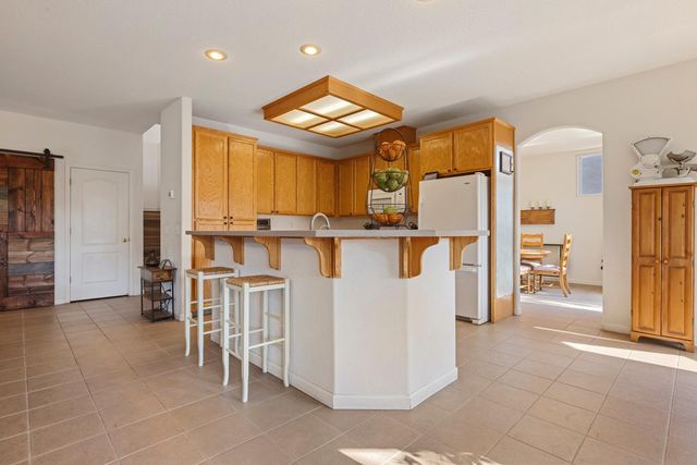 2730 Explorer Way, Turlock, CA 95382