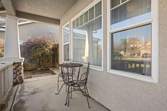 2730 Explorer Way, Turlock, CA 95382