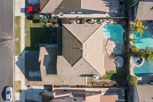 2730 Explorer Way, Turlock, CA 95382