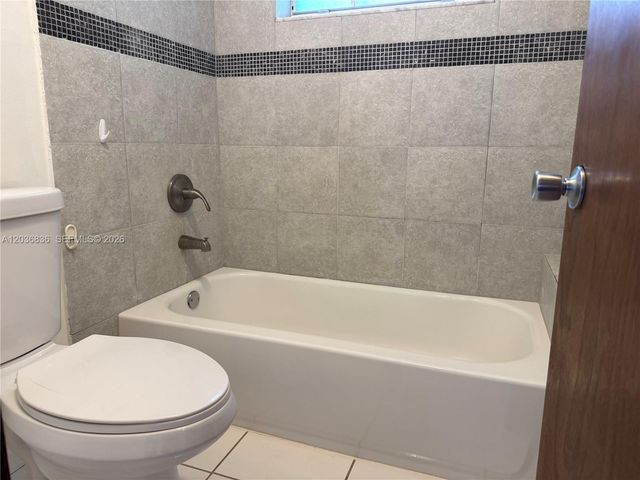 8556 SW 210th Terrace, Cutler Bay, FL 33189