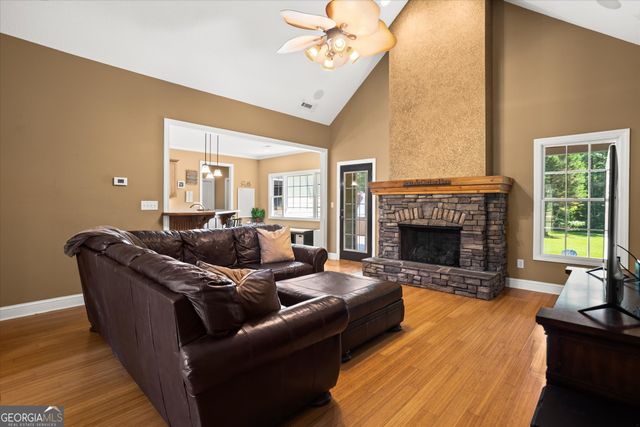 618 Deer Run, Williamson, GA 30292