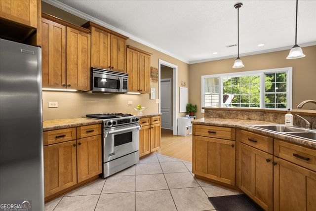 618 Deer Run, Williamson, GA 30292