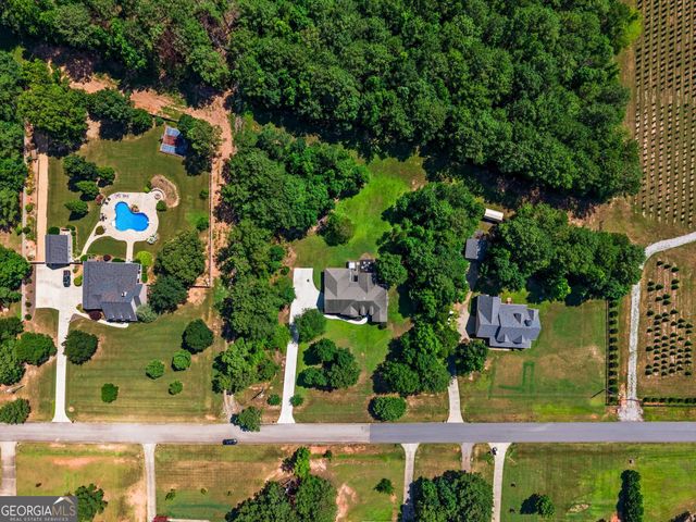 618 Deer Run, Williamson, GA 30292