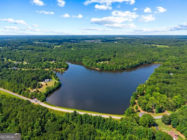 618 Deer Run, Williamson, GA 30292