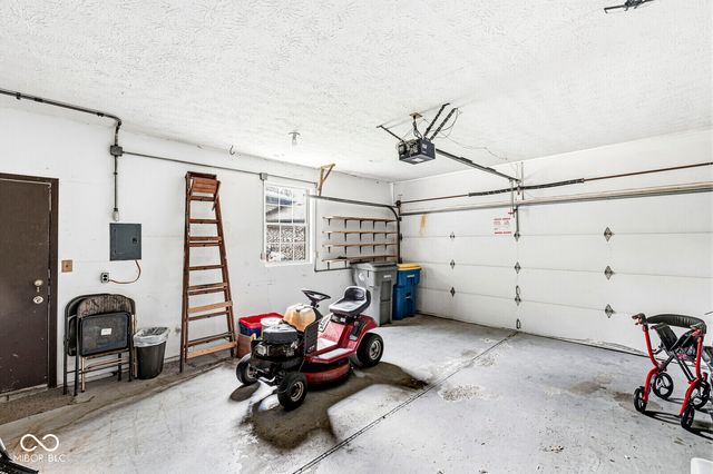 3333 Maple Ridge Court, Indianapolis, IN 46227