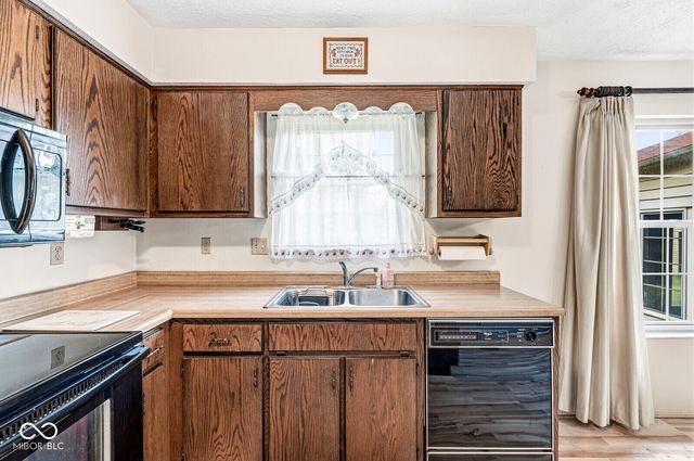 3333 Maple Ridge Court, Indianapolis, IN 46227