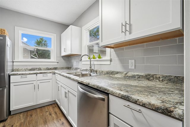 208 24th Street NE, Cedar Rapids, IA 52402