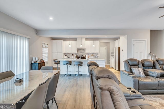 517 Daffodil Lane, Mcdonough, GA 30253