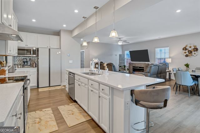 517 Daffodil Lane, Mcdonough, GA 30253