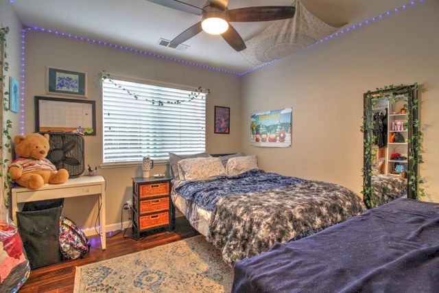 5530 Chancellor Way, Riverbank, CA 95367