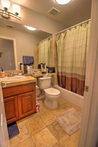 5530 Chancellor Way, Riverbank, CA 95367